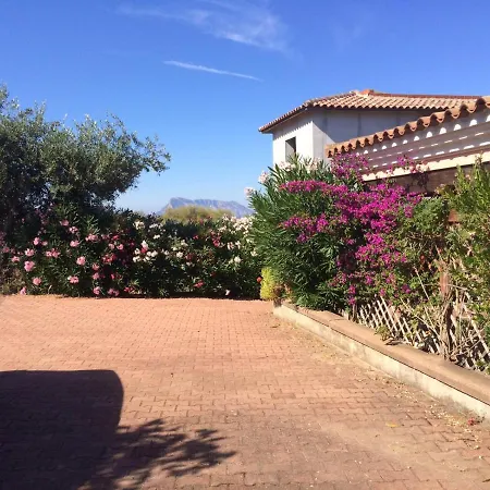 Villino Con Veranda Vista Mare Holiday home *